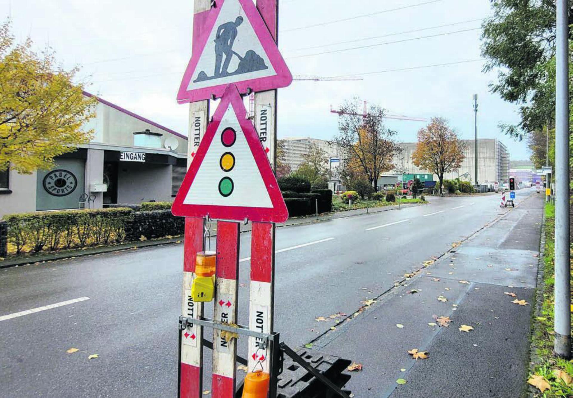 Noch diese Woche starten im Industriegebiet Allmend die Arbeiten für das Fernwärmenetz der AEW. Die Gemeinde nützt die Situation, um die eigene Infrastruktur (Strasse und Leitungen) auf Vordermann zu bringen. Bild: Chregi Hansen