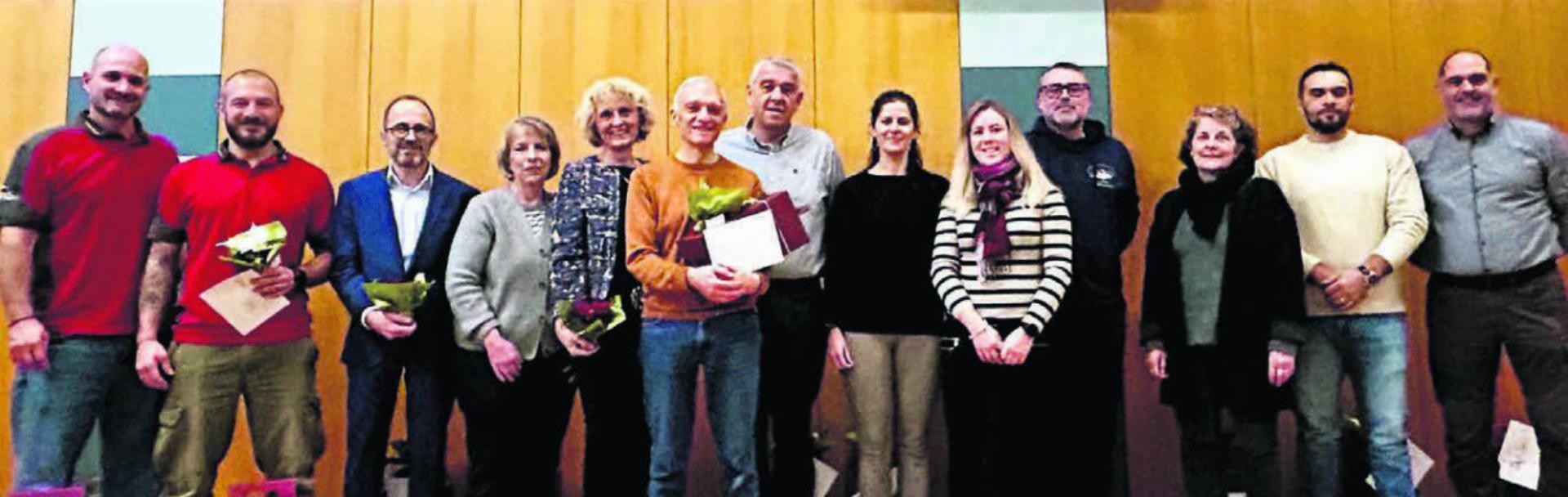 An diesem Abend wurden ganz viele zurücktretende Behörden- und Kommissionsmitglieder verabschiedet. Bild: gk - Das Bild wird blockiert. – Möglicherweise durch einen aktiven Adblocker.