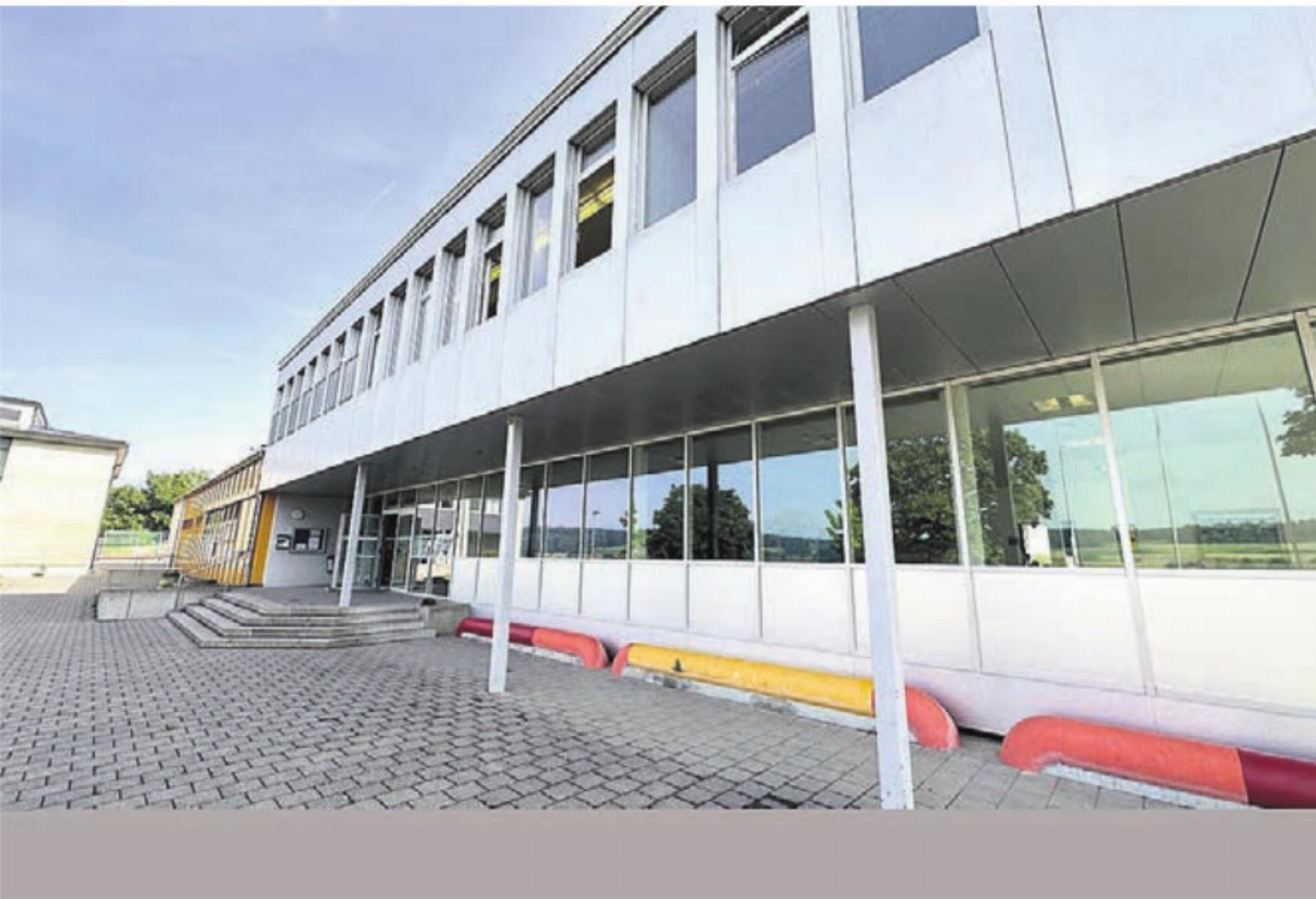 Das Thema Schulraum bleibt den Büttikern erhalten. Konkret geht es um einen Kredit für ein Planerwahlverfahren. Bild: Archiv - Das Bild wird blockiert. – Möglicherweise durch einen aktiven Adblocker.