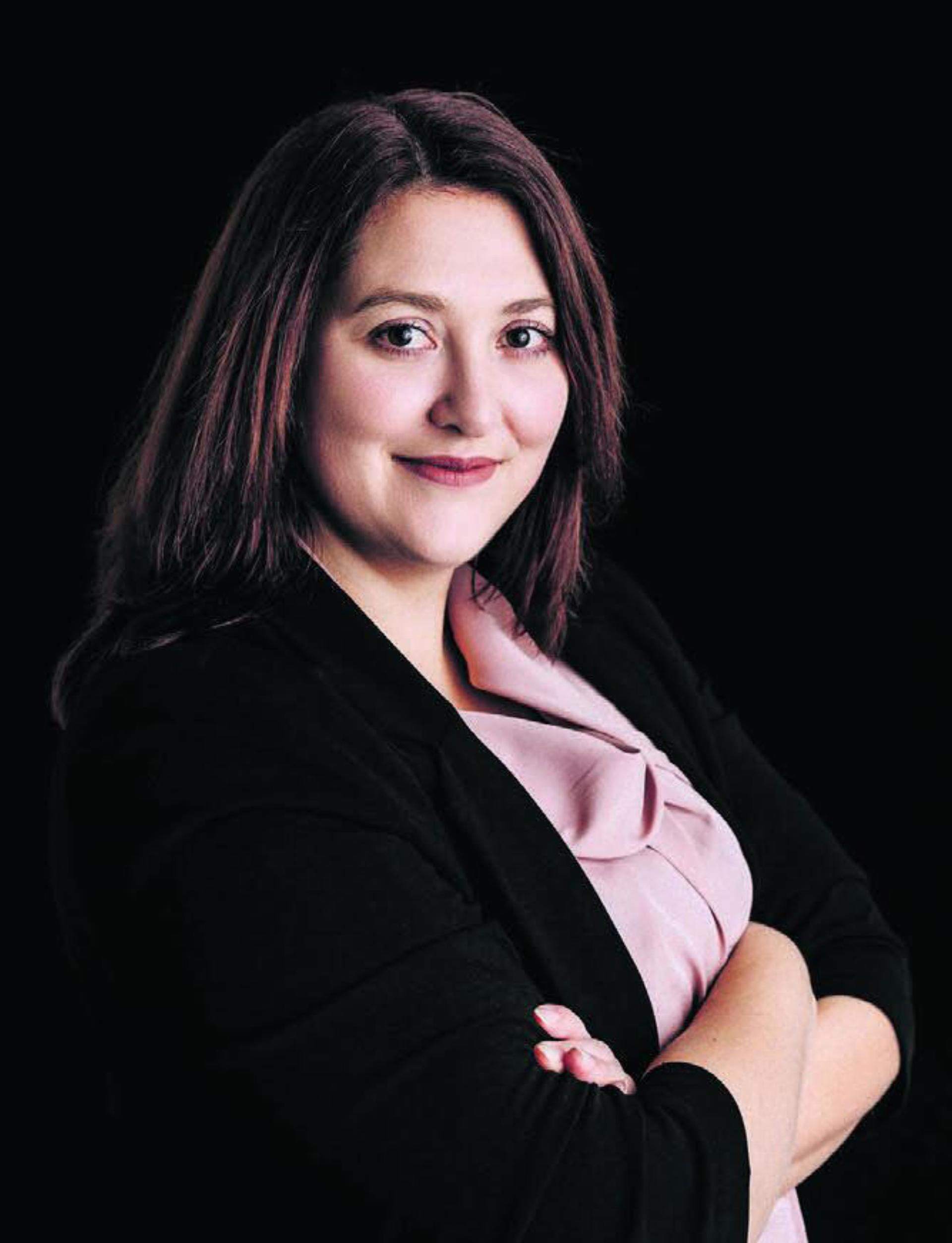Lisa Burkard kandidiert als Villmergerin im Bezirk Lenzburg. Das sieht sie aber nicht als Nachteil. Etwas Abstand könne manchmal helfen, ist sie überzeugt. Bild: zg