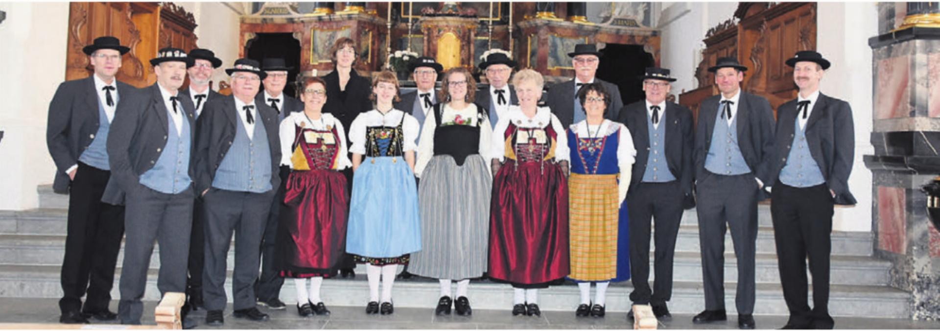 Die Jodler und Jodlerinnen freuen sich auf das Heimspiel vor hoffentlich vollen Rängen. Bilder: zg - Das Bild wird blockiert. – Möglicherweise durch einen aktiven Adblocker.