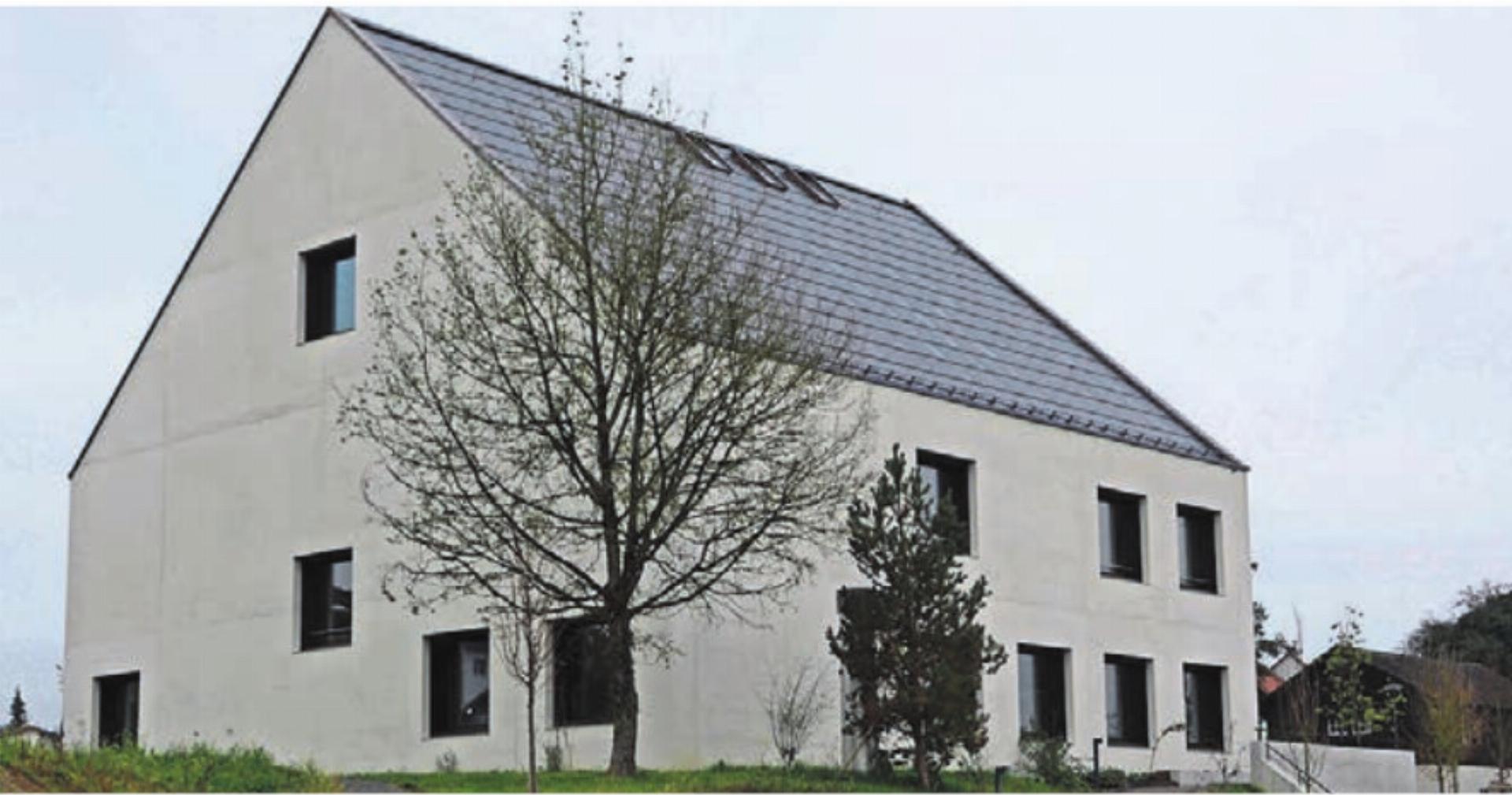 Der Gemeinderat von Fischbach-Göslikon konnte zwei Frauen als Co-Gemeindeschreiberinnen gewinnen. Diese werden aus dem Gemeindehaus aus wirken. Bild: Archiv - Das Bild wird blockiert. – Möglicherweise durch einen aktiven Adblocker.