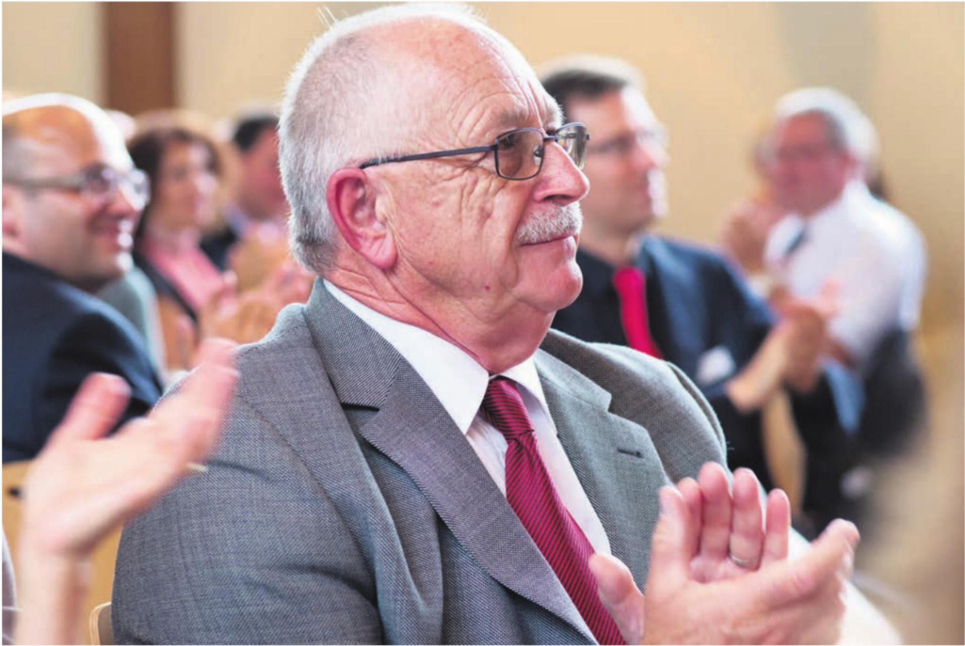 24. August 2013: Heini Stäger an der Jubiläumsfeier «100 Jahre Gasversorgung Wohlen». Auch zu diesem Anlass hat der Lokalhistoriker als Mitautor der Festschrift einen Beitrag geleistet. Bilder: Archiv - Das Bild wird blockiert. – Möglicherweise durch einen aktiven Adblocker.