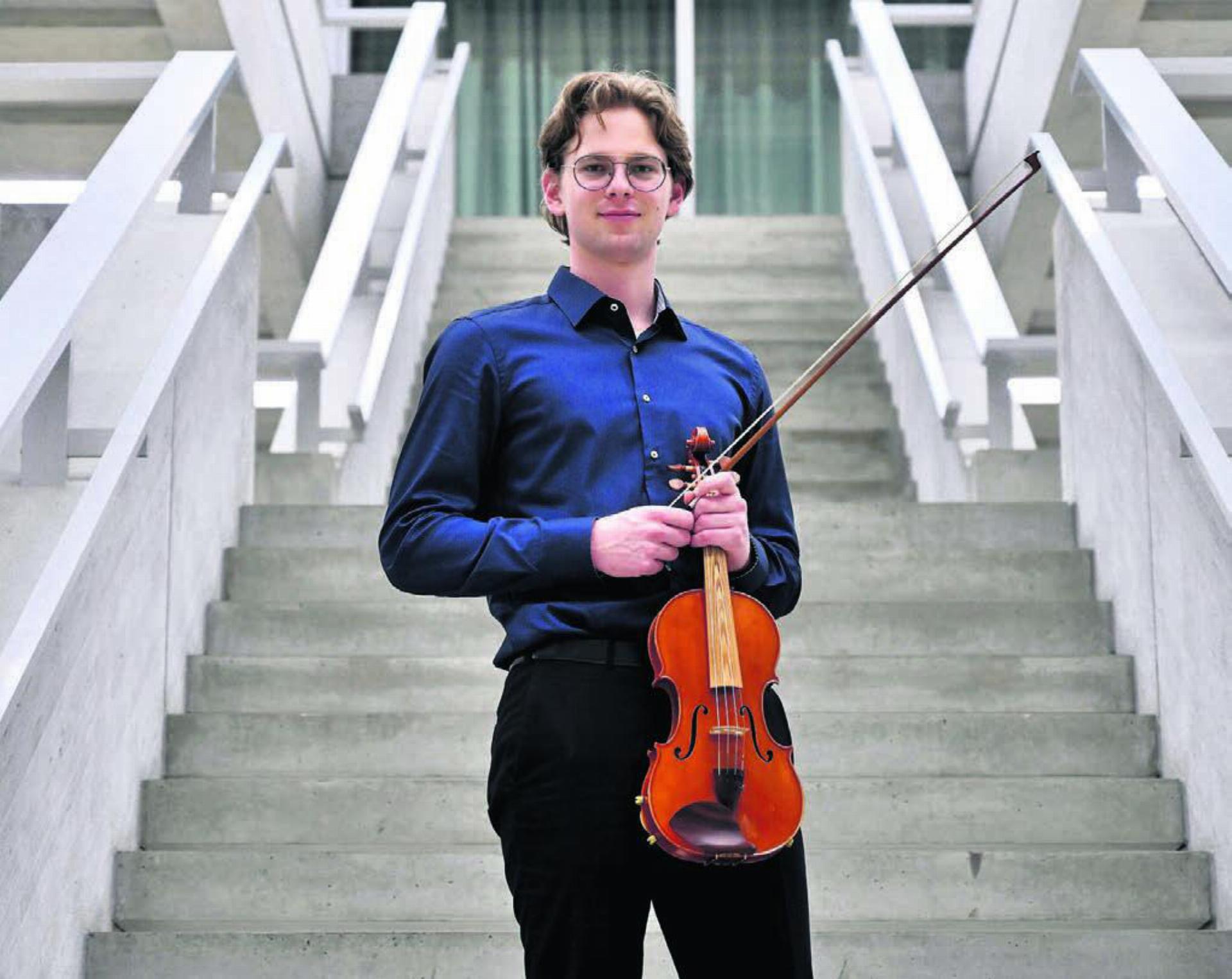 Für das Konzert vom 16. März in der Stadtkirche konnte das Orchester Bremgarten den jungen Gebenstorfer Geiger Andreas Lakner verpflichten. Bild: zg
