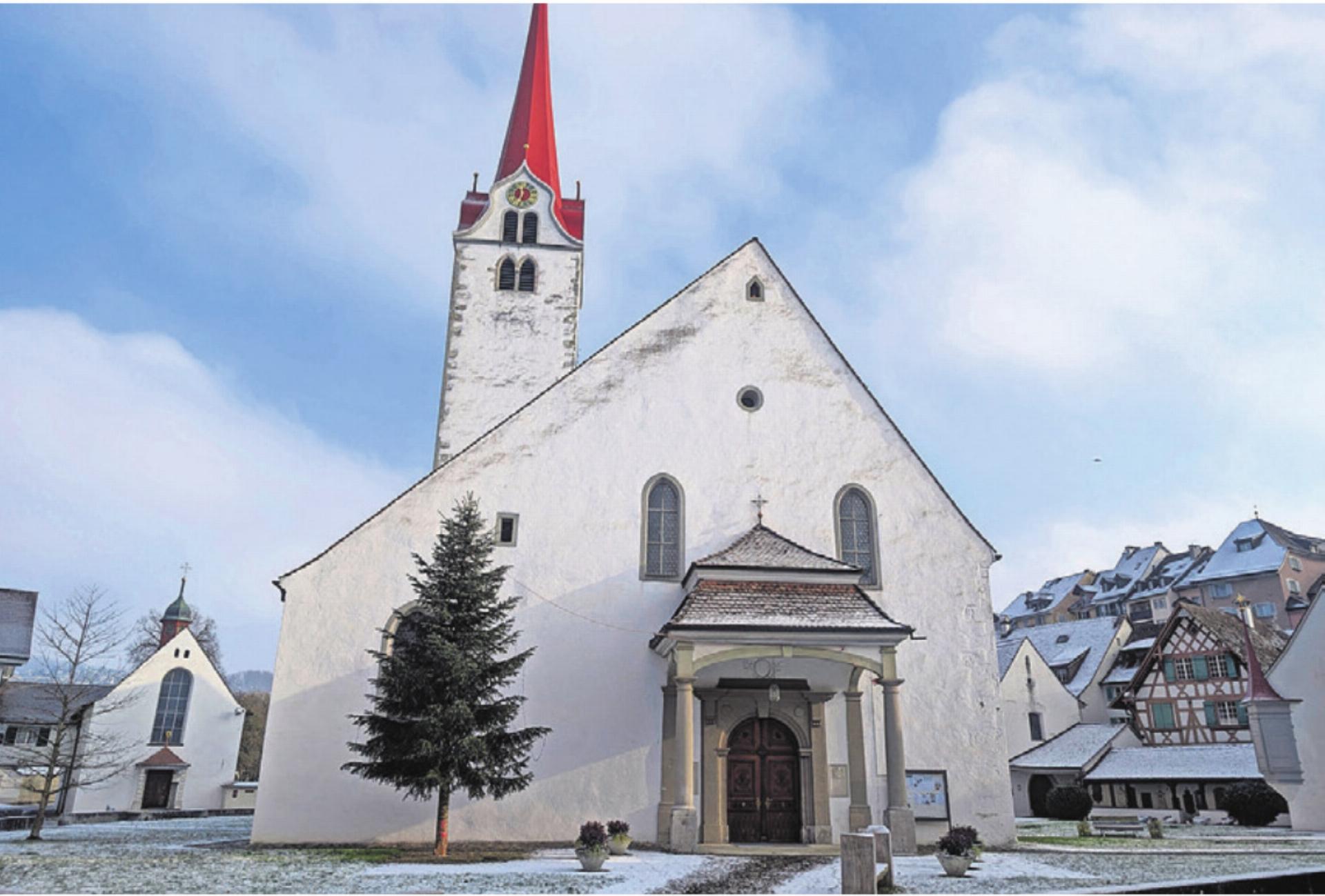 Die katholische Kirche Bremgartens könnte sich bald 
mit denjenigen von Hermetschwil-Staffeln und Zufikon zusammenschliessen. Ein Workshop soll nun den Puls der Bevölkerung fühlen. 
Bild: huy - Das Bild wird blockiert. – Möglicherweise durch einen aktiven Adblocker.