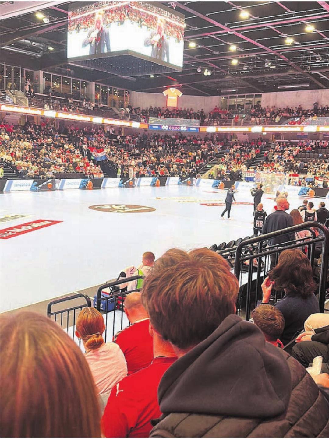 Die Pilatus-Arena war am letzten Wochenende Schauplatz eines Länderspiels der Schweizer Handballer. Es war der erste Grossevent in der neuen Halle. Die Pilatus-Arena war am letzten Wochenende Schauplatz eines Länderspiels der Schweizer Handballer. Es war der erste Grossevent in der neuen Halle.