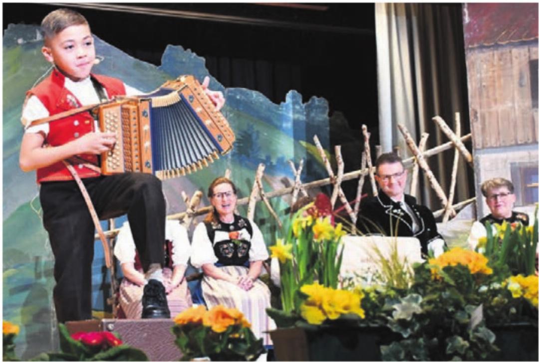 Valentin Schmidlin gibt auf der Bühne alles und begeistert restlos. Valentin Schmidlin gibt auf der Bühne alles und begeistert restlos.