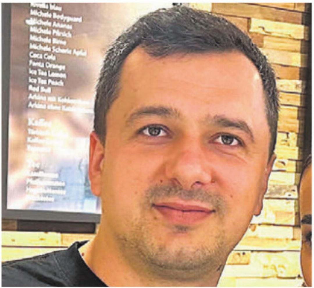 Da war noch alles gut. Fikret Jukic am 11. Oktober, dem Tag der Eröffnung. Da war noch alles gut. Fikret Jukic am 11. Oktober, dem Tag der Eröffnung.