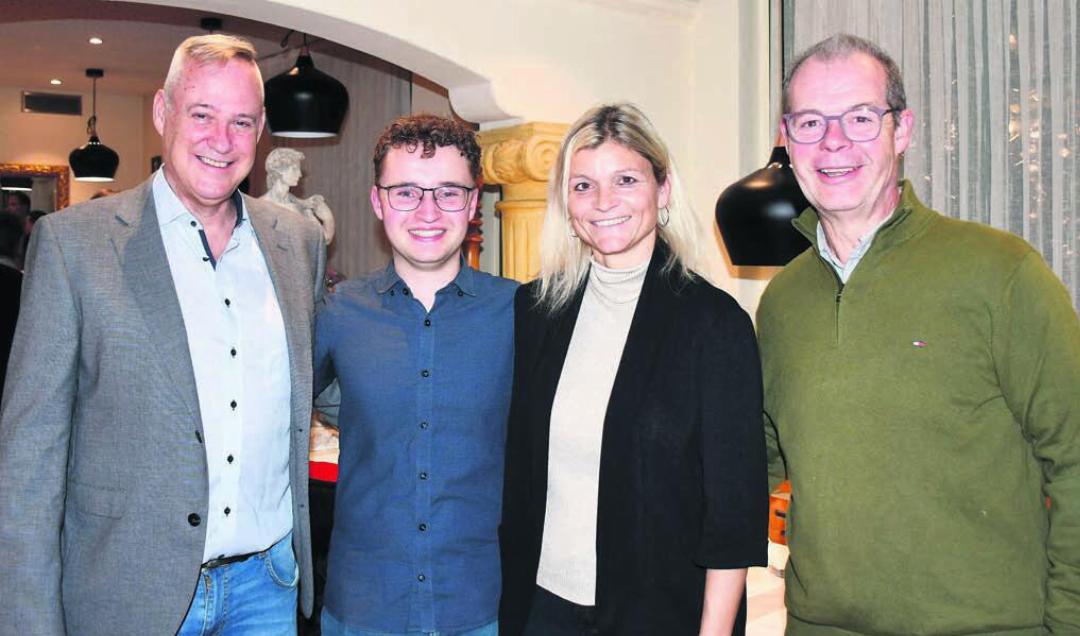 Das Quartett der FDP (von links): Dieter Stäger, Lionel Zingg, Denise Strasser und Sämi Keller. Bild: Daniel Marti Das Quartett der FDP (von links): Dieter Stäger, Lionel Zingg, Denise Strasser und Sämi Keller. Bild: Daniel Marti