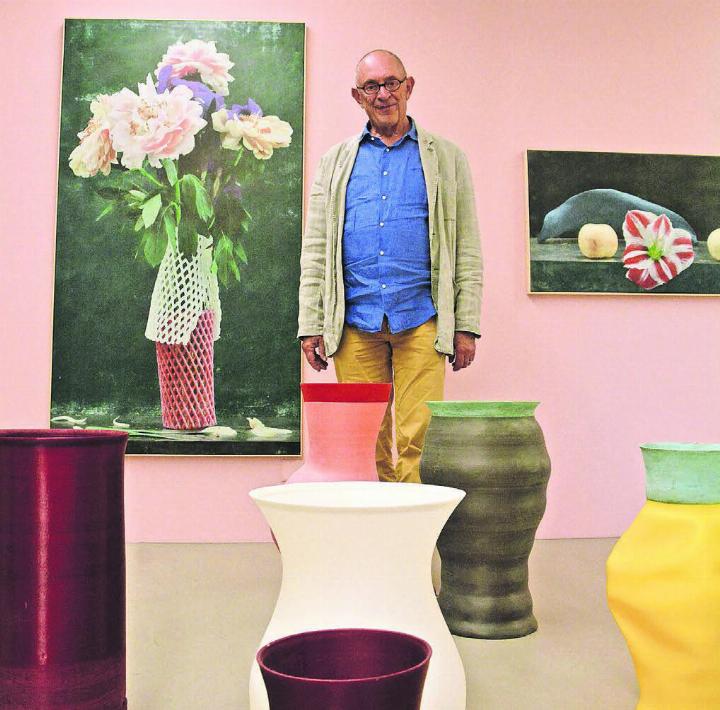 «Blumen und Vasen» – der Titel der Ausstellung ist in Maurice Ducrets Werken Programm. Bild: Annemarie Keusch