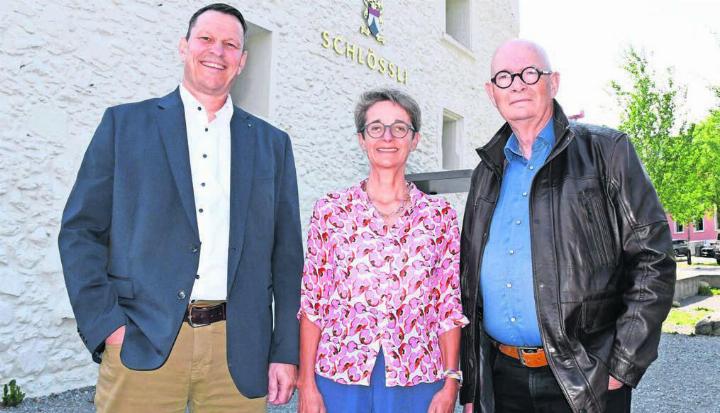 Sie streben für die SVP Sitze im Gemeinderat an (v. l.): Roland Vogt, Claudia Hauri und Manfred Breitschmid. Bild: Daniel Marti