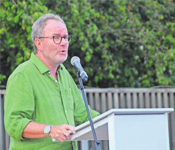 Marcel Huwyler liess die Festgemeinde an seinen Kindheits- und Jugenderinnerungen aus Merenschwand teilhaben. Bilder: Thomas Stöckli