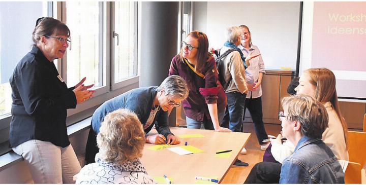 Wohler Frauen diskutierten um die Zukunft des Gemeinnützigen Frauenvereins. Bild: dm Wohler Frauen diskutierten um die Zukunft des Gemeinnützigen Frauenvereins. Bild: dm