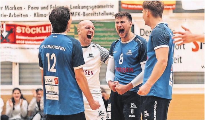 Jubel bei den Männern des TV Lunkhofen. Der Gruppenwechsel hatte keine Auswirkungen auf ihre guten Leistungen. Bild: zg