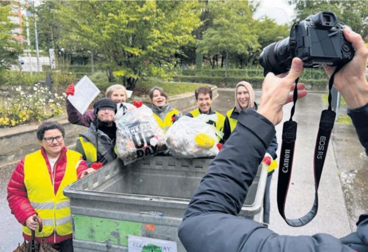 Zum Abschluss wird das Gesammelte noch im Bild festgehalten.