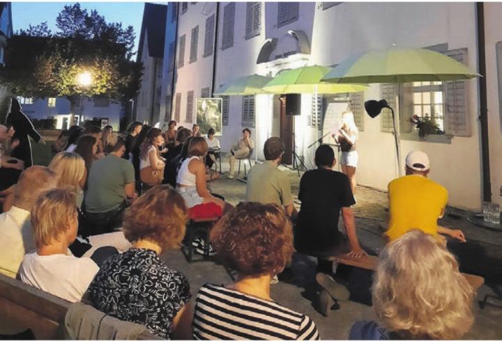 Fast traditionell erfolgt der Start in die Murikulturtage mit dem Poetry Slam. Bild: zg