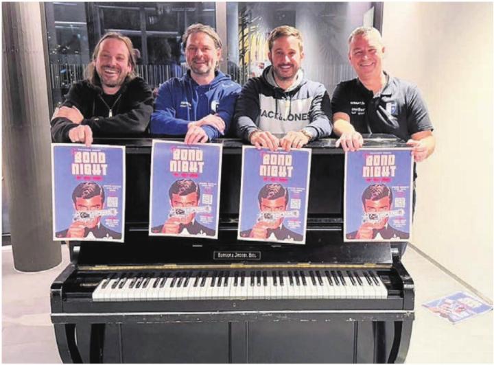 David Meier, Franz Schmid, Adriano Meyer und Marcel Amrein (von links) freuen sich auf die kommende Bond-Night vom 20. Dezember. Bild: zg