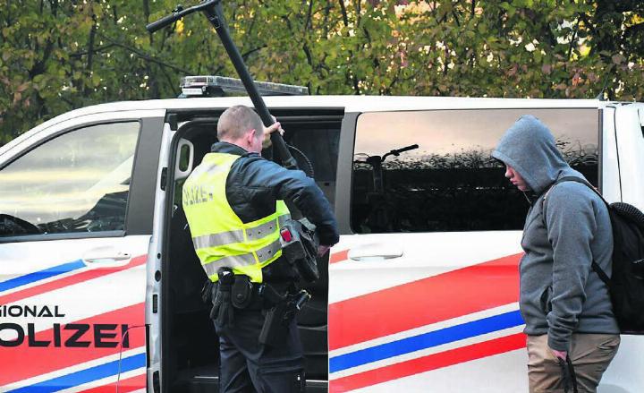 Die Regionalpolizei Wohlen ist für acht Gemeinden zuständig und hat laufend mehr Einsatze zu leisten. Bild: Archiv