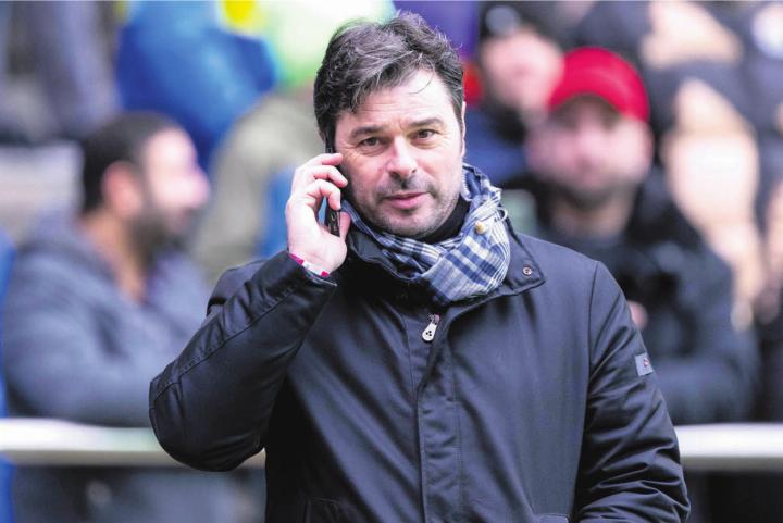 Immer in den Stadien Europas unterwegs. Ob als Fussballexperte im TV oder nun auch wieder als Trainer. Ciriaco Sforza übernimmt den FC Schaffhausen. Bild: Freshfocus