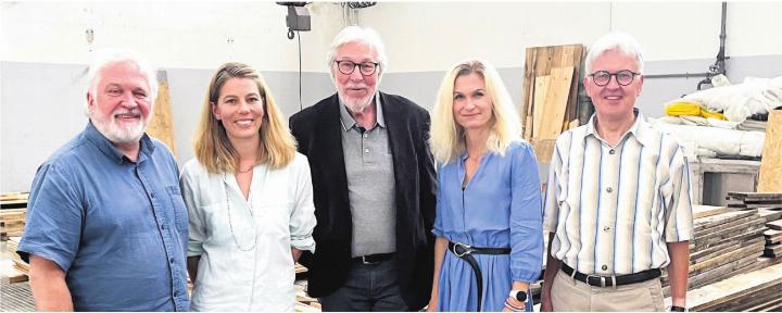 Der Vorstand des GOV zeichnete sich stets durch gute Zusammenarbeit mit der Gemeinde aus (v. l.): Andy Wyder (Liegenschaften), Manuela Müller-Stutz (Aktuarin), Pitsch Isler (Präsident), Corinne Moser-Burkard (Vizepräsidentin) und Ernst Hochstrasser (Finanzen). Bild: Archiv/wam Der Vorstand des GOV zeichnete sich stets durch gute Zusammenarbeit mit der Gemeinde aus (v. l.): Andy Wyder (Liegenschaften), Manuela Müller-Stutz (Aktuarin), Pitsch Isler (Präsident), Corinne Moser-Burkard (Vizepräsidentin) und Ernst Hochstrasser (Finanzen). Bild: Archiv/wam