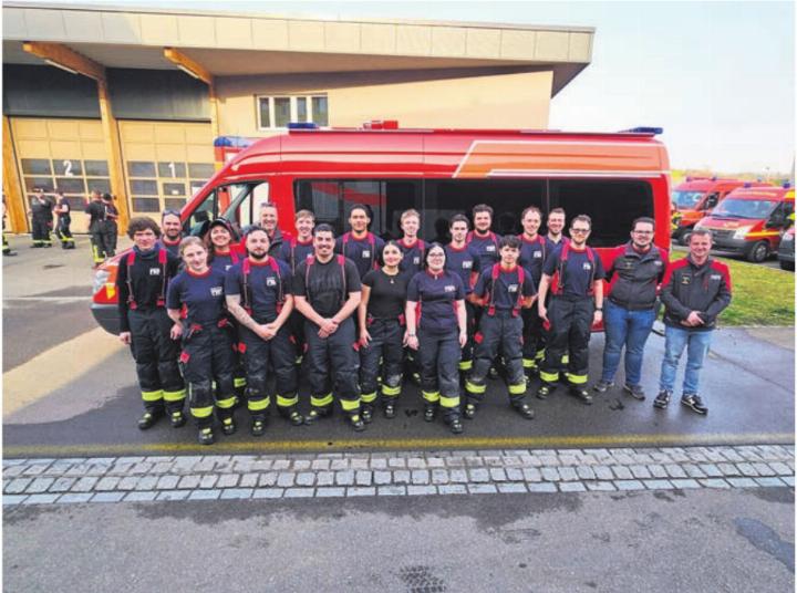 Die Feuerwehr Niederwil/Fischbach-Göslikon ist gut aufgestellt. In diesem Jahr kann sie nicht weniger als 18 neue Mitglieder begrüssen. Bild: zg