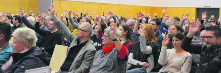 Es herrschte quasi immer Einigkeit an der «Gmeind» in Waltenschwil – auch beim Entscheid, die Turnhalle am nicht vom Gemeinderat vorgesehenen Ort zu planen.