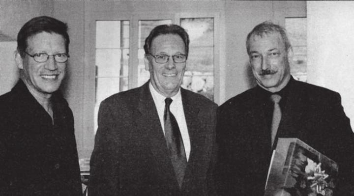 Badens Stadtammann Josef Bürge (links) stellte das Verkehrskonzept der Region Baden-Wettingen vor; Dietikons Stadtammann Hans Bohnenblust (Mitte) schilderte das tägliche Chaos in «seiner» Stadt und Rainer Huber wurde verabschiedet. Bild: Archiv