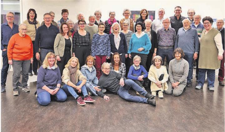 Die Sägerinnen und Sänger des Konzertchors aus Aristau freuen sich, ihr Programm einem grossen Publikum zu präsentieren. Bild: zg
