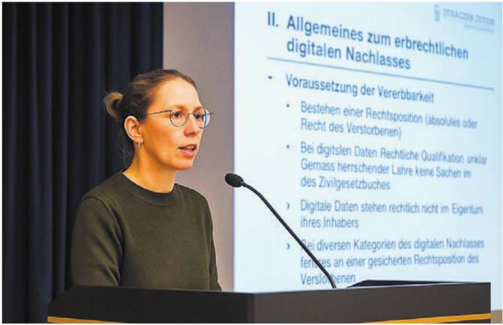 Mit präzisen Beispielen und überraschenden Einsichten zeigte Salome Barth, warum der digitale Nachlass uns alle betrifft. Bild: str