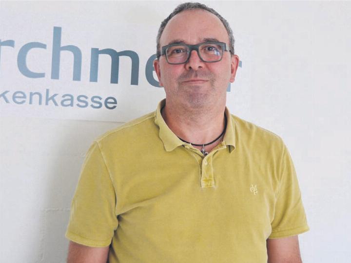 Er kennt die Krankenkassen-Branche sehr gut und sieht einen Grund bei den Kostensteigerungen im zu geringen politischen Willen: Markus Steinmann, Geschäftsführer der Krankenkasse Birchmeier. Bild: Roger Wetli