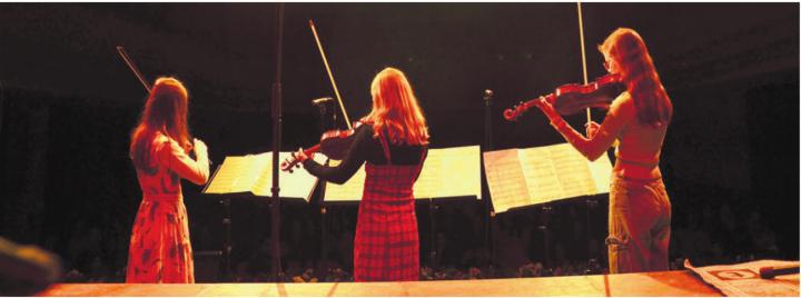 Aus dem Unterrichtsalltag auf die Bühne: Die Regionale Musikschule präsentiert junge Talente. Bild: zg