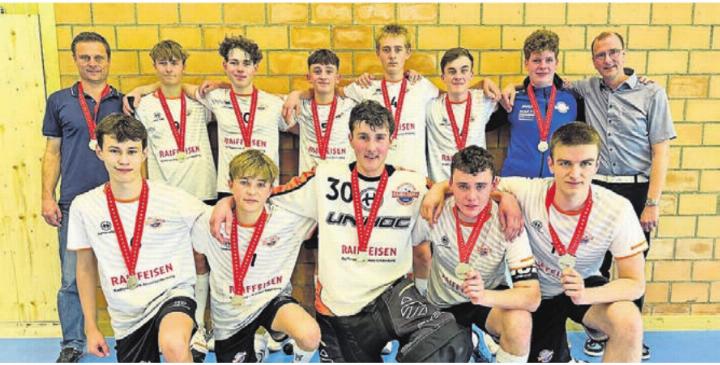 Vize-Schweizer-Meister: Die A-Junioren des UHC Ramba Zamba Merenschwand. Bild: zg