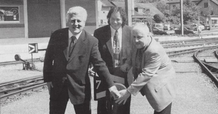 Weichen stellen für die Zukunft (von links): Herbert Huber (VR-Präsi WM-Bahn), Direktor Fritz Luchsinger und Albert Seiler (VR-Präsi BDB). Bild: Archiv