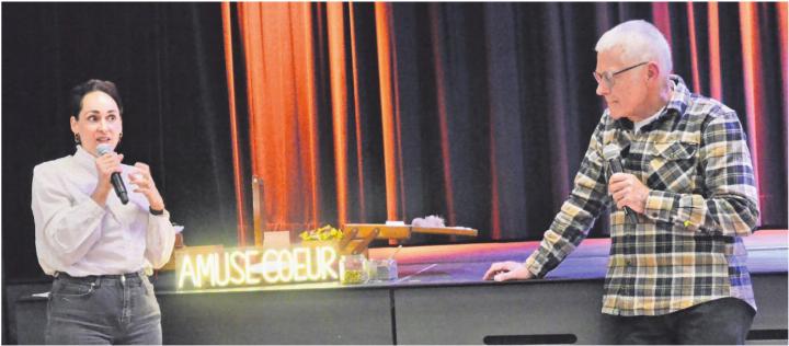 Sie haben ein anspruchsvolles Thema ins Kulturhaus Küngsmatt gebracht: Céline Humm, Suizid-Hinterbliebene, und Jörg Weisshaupt, Suizid-Nachsorger. Bild: Thomas Stöckli