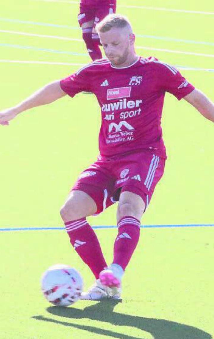 Routiniers wie Fabian Burkard spüren die Hoffnung, die beim FC Muri wieder aufgekeimt ist. Bild: Archiv/jl