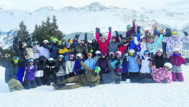 Stimmung bestens: Aus dem Lager in der Lenzerheide kam gestern dieses Bild. Bild: zg