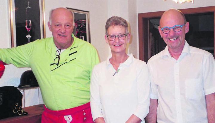 Während Burkhard Eggenberger (links) in Pension geht, haben Denise Adam und Martin Huber bereits eine neue Anstellung gefunden. Bild: Monica Rast