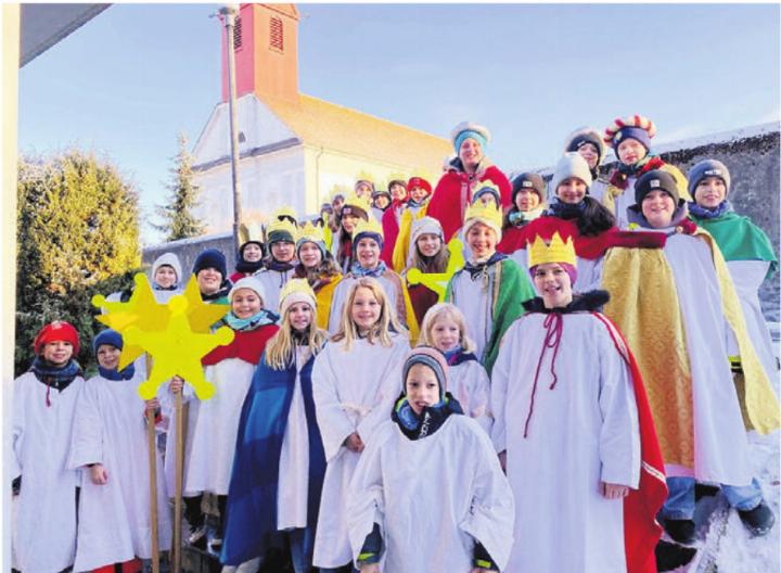 Gruppenbild der Waltenschwiler Sternsinger. Bild: zg
