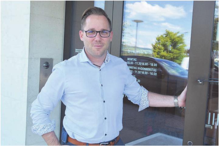 Ronny Wasem trat seine Stelle als Gemeindeschreiber von Fischbach-Göslikon im Jahr 2023 an. Bild: Archiv