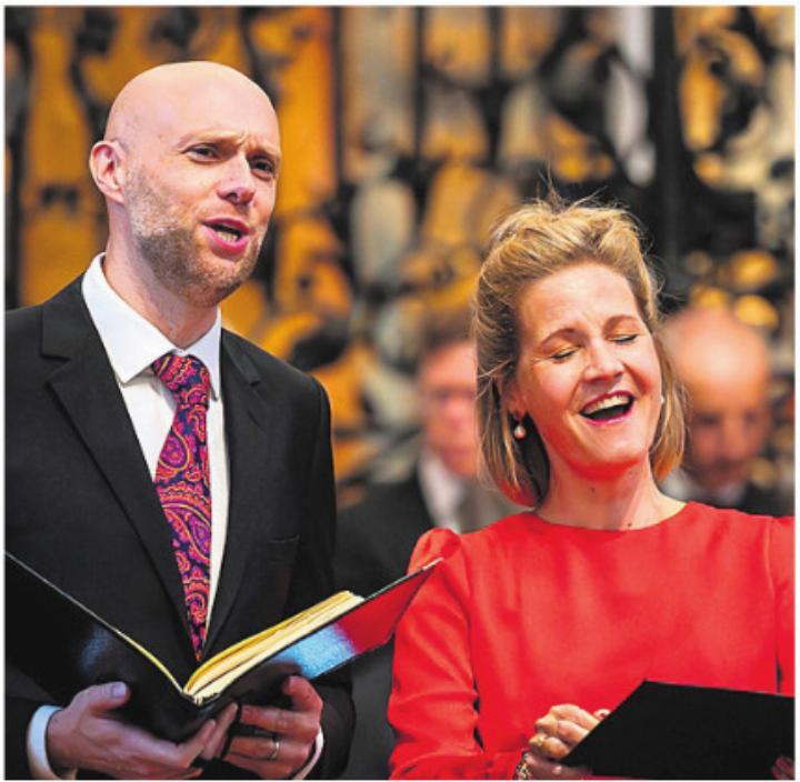 Emotionales Duett: Jonathan Sells und Carmela Konrad als Adam und Eva. Bild: zg