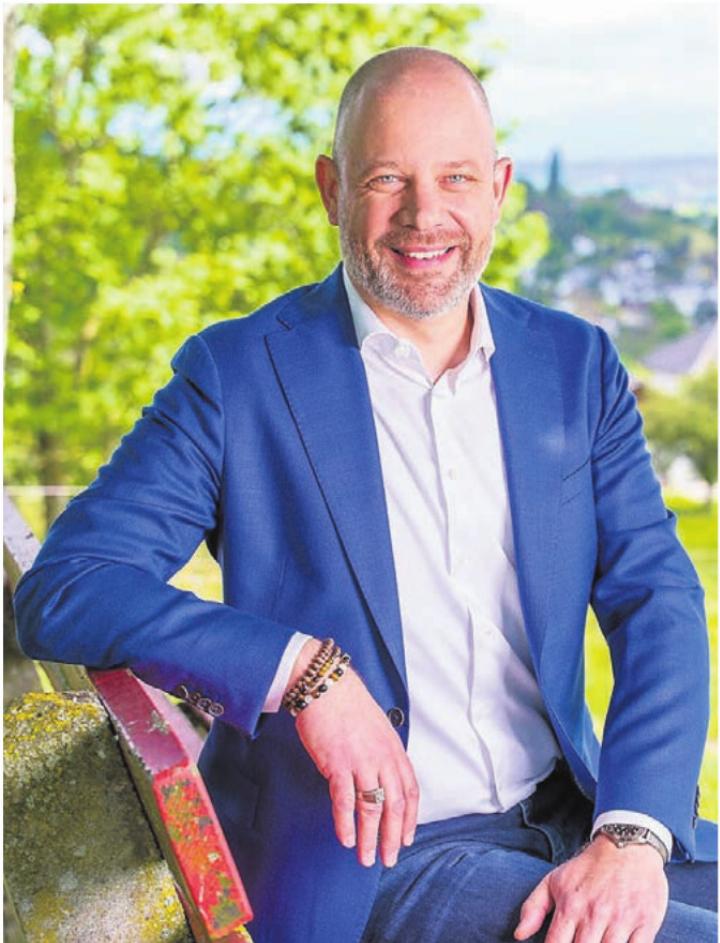 Olivier Parvex (GLP) ist in Wohlen fest verwurzelt. Bilder: pd Olivier Parvex (GLP) ist in Wohlen fest verwurzelt. Bilder: pd