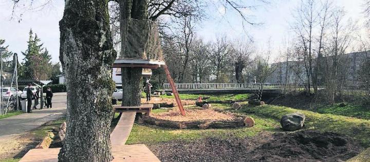 Für Kinder und Jugendliche – der Spielplatz beim Schulhaus Junkholz soll aber auch die Biodiversität fördern. Bild: zg