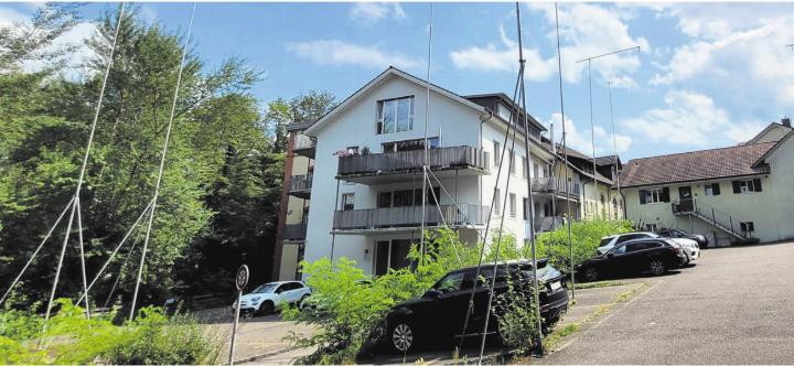 Die Baubewilligung für das Stach-Bauprojekt sorgte in vielen Kreisen für Unverständnis. Nun hakt SVP-Gemeinderat Manfred Breitschmid beim Gemeinderat mit 21 umfangreichen Fragen nach. Bild: Archiv