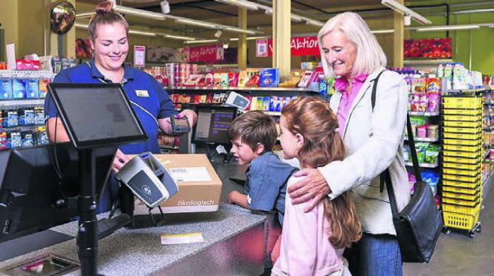 Postgeschäfte im Coop erledigen: So läuft es bald in Dottikon. Bild: pd