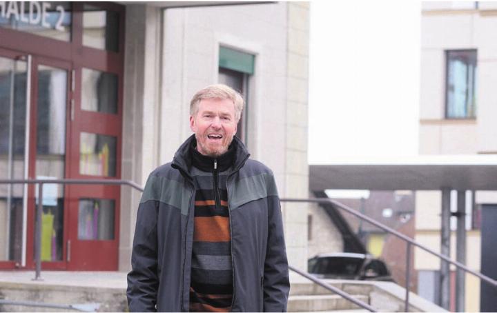 Die Sanierung und der Ausbau des Schulzentrums Halde haben ihn in den vergangenen Jahren stark gefordert. Jetzt freut sich Thomas Burkard, dass er die Verantwortung in neue Hände übergeben kann. Bild: Chregi Hansen
