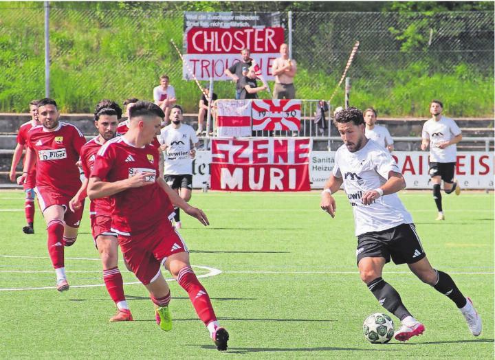 Doppeltorschütze Tihomir Grabovica (rechts) zeigte ein starkes Spiel.    Bild: Patrick Fischer