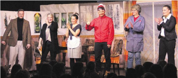 Begeisterten mit viel Spielfreude, von links: Michel Marty, Janine Meier-Berger, Stefanie Stöckli, Marc von Flüe, Agnes Wüthrich und Silvia Etterlin. Bilder: Patrick Fischer