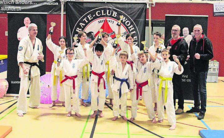 Organisatorisch und sportlich erfolgreich: der Karate-Club Wohlen. Bilder: zg