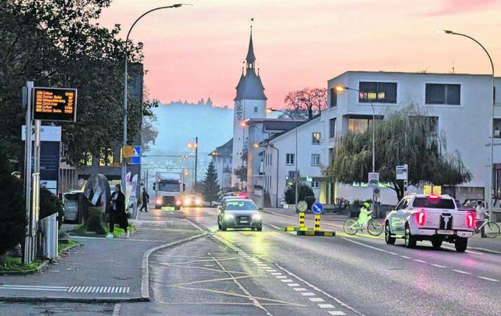 Die Zürcherstrasse mit ihren verschiedenen Verkehrsteilnehmern soll künftig auch sicherer werden. Bilder: Marco Huwyler
