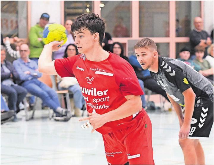 Levi Wey durchbricht den Murianer Siebenmeter-Fluch in der 24. Minute. Nach seinem ersten Fehlversuch scheitern die Murianer zuvor insgesamt sechsmal am Penaltypunkt. Bild: tvm